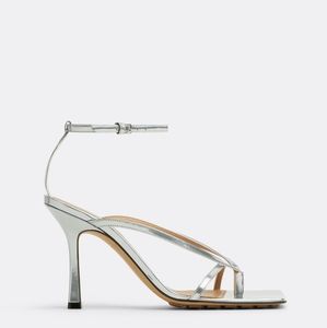 Bottega Veneta, 37.5, silver blue